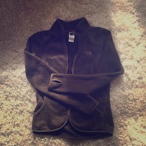North face women’s fleece